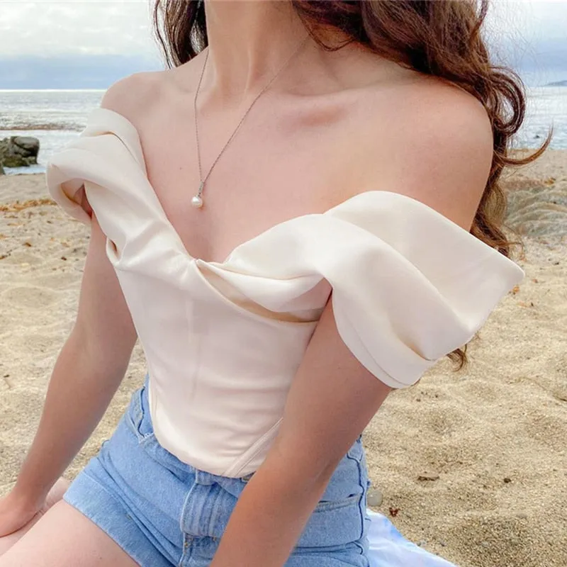 Bella Blouse