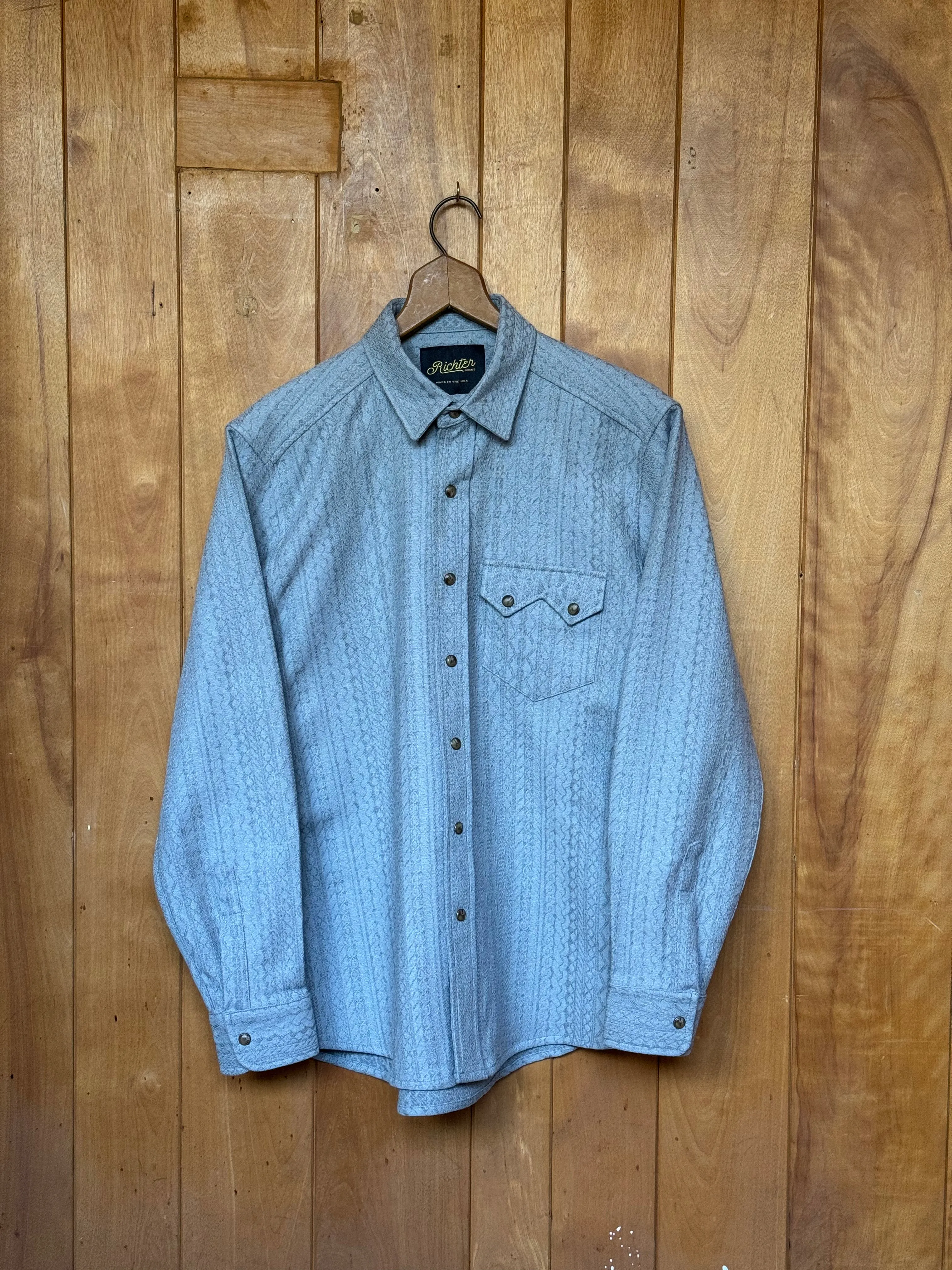 Livingston Cable Jacquard in Grey