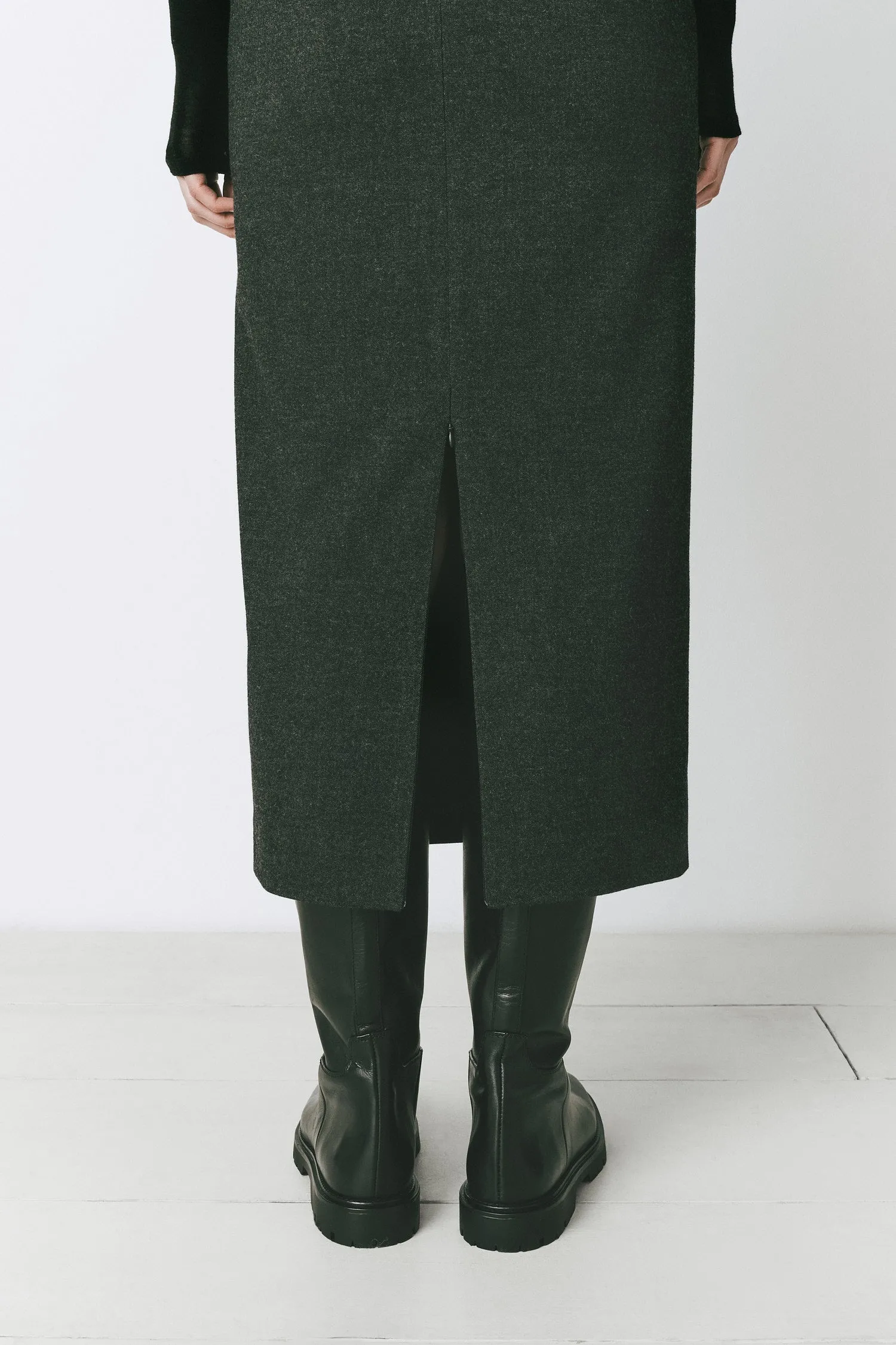 Lna Zip Slit Midi Skirt