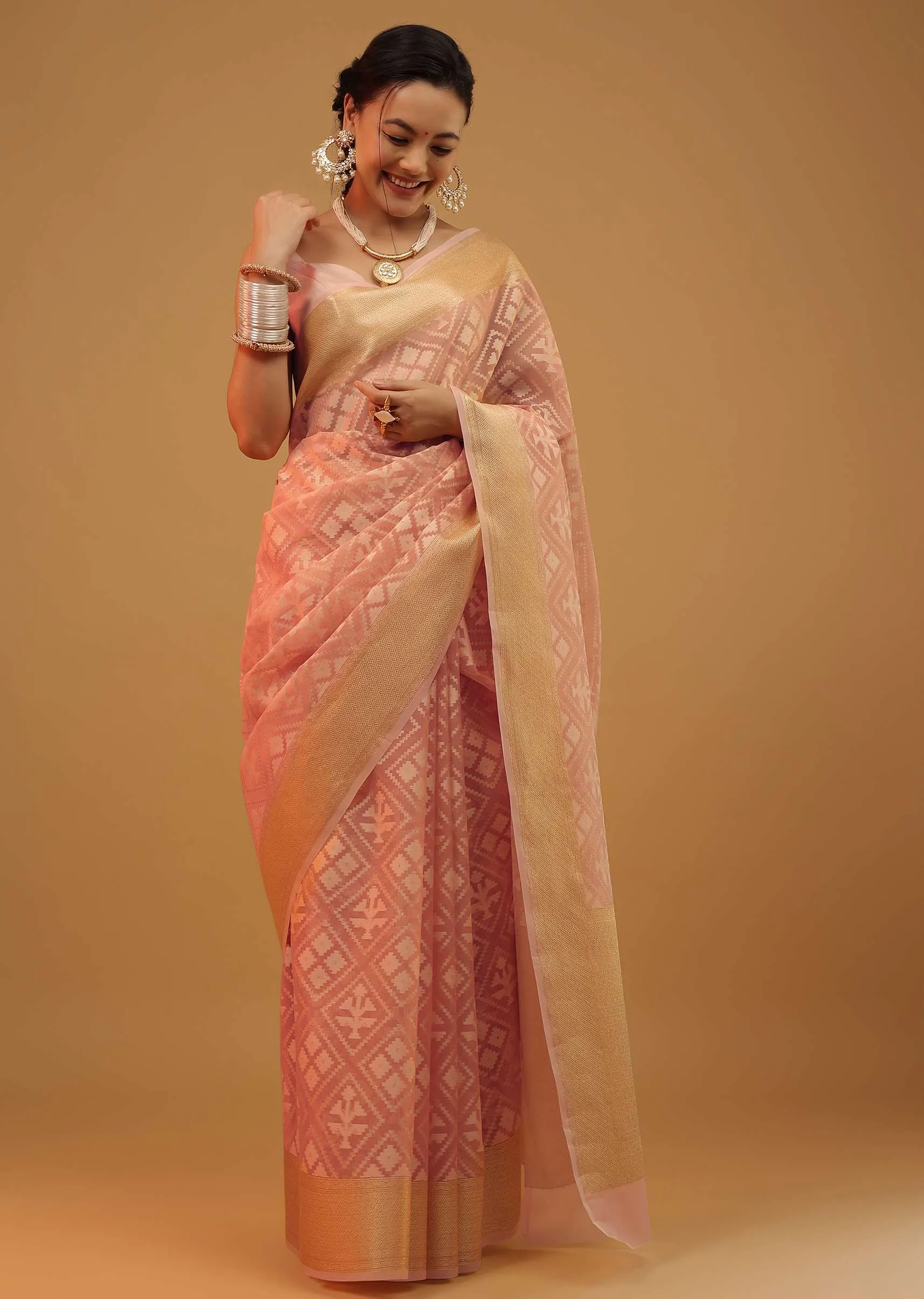 Peach Pink Saree In Pure Handloom Cotton With Banarasi Chanderi Weave