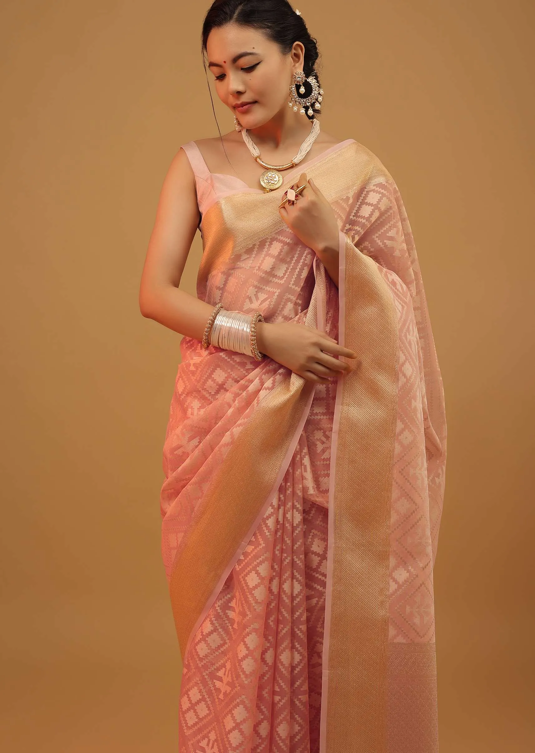 Peach Pink Saree In Pure Handloom Cotton With Banarasi Chanderi Weave