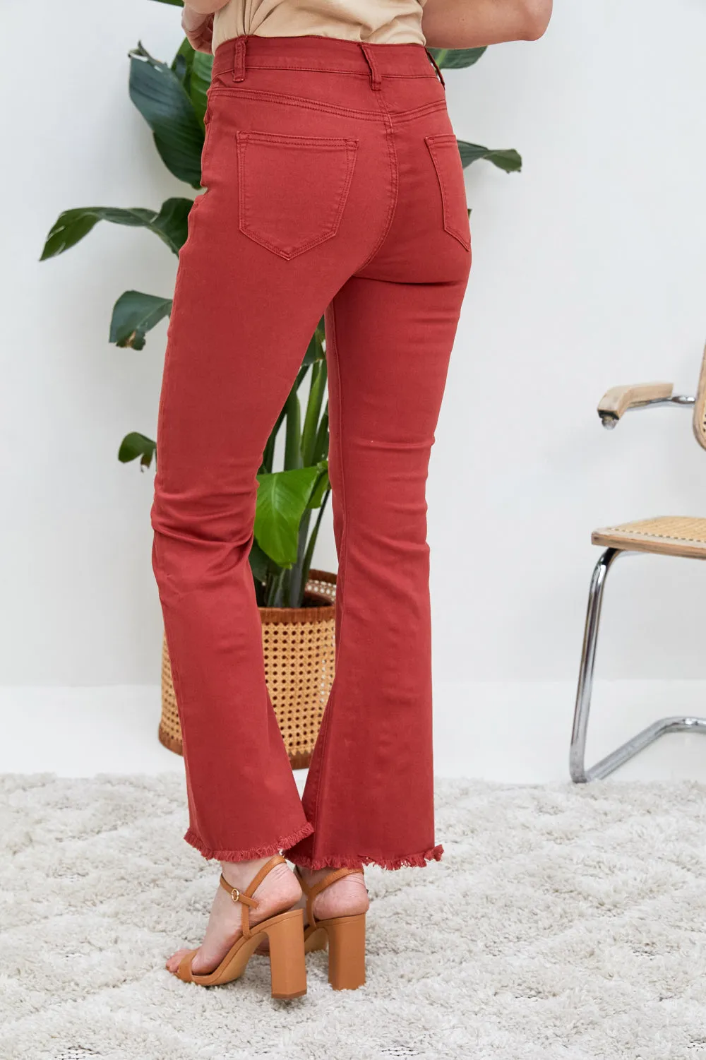 R.Display Flared Trousers with 4 Buttons closure